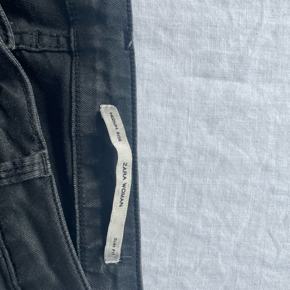Black Zara Jeans - Picture 3 of 5